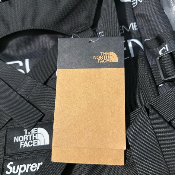 SUPREME x THE NORTH FACE SteepTech Backpack - Picture 6 of 9